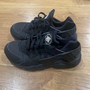 Men’s Nike Huaraches